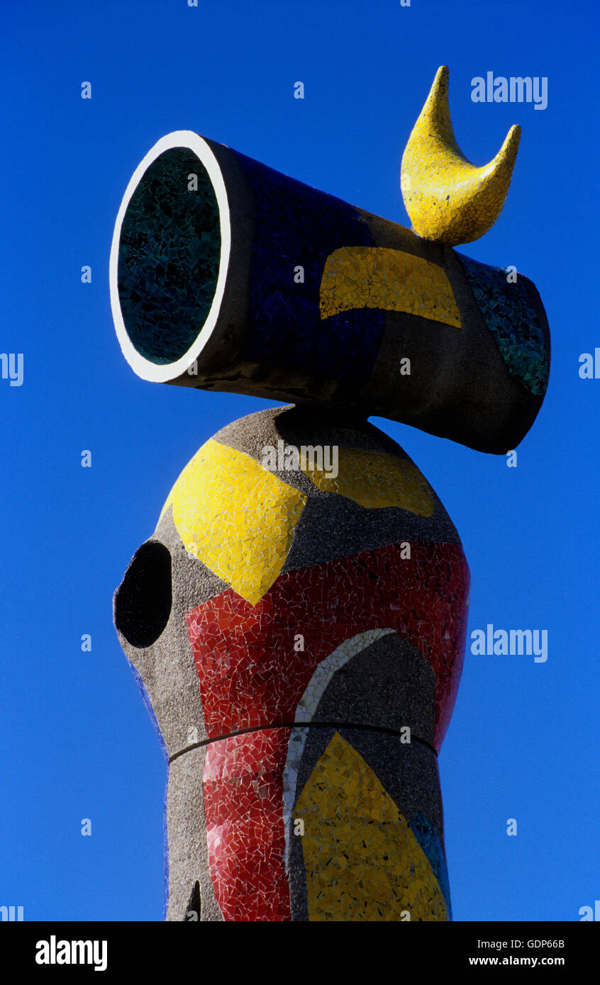 Dona ich Ocell (Frau und Vogel), Skulptur von Joan Miró. Parc de L´Escorxador, Barcelona, Spanien Stockfoto