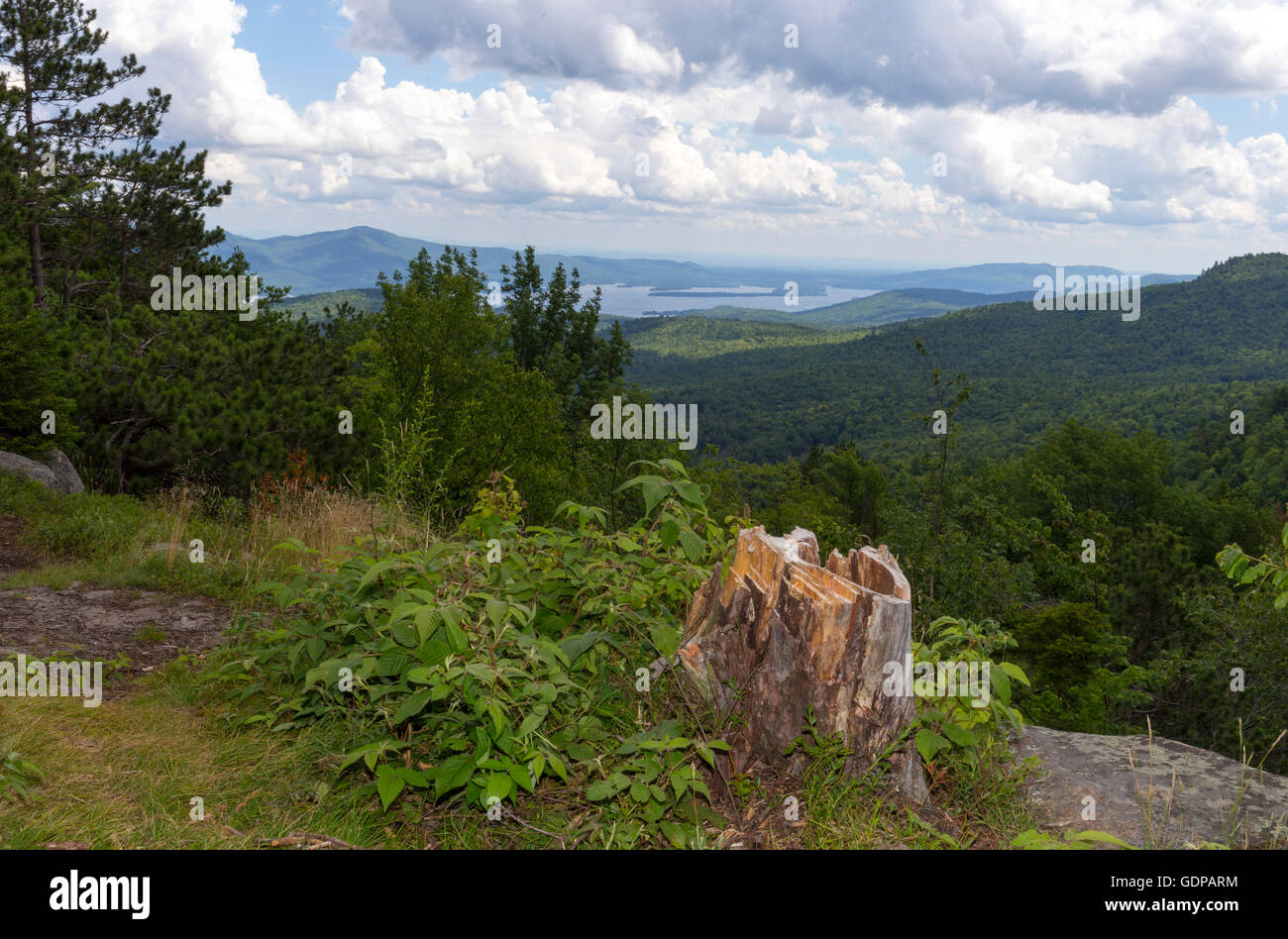 Lake George NY gesehen von Cat und Thomas Berg Bolton Landing, New York Stockfoto