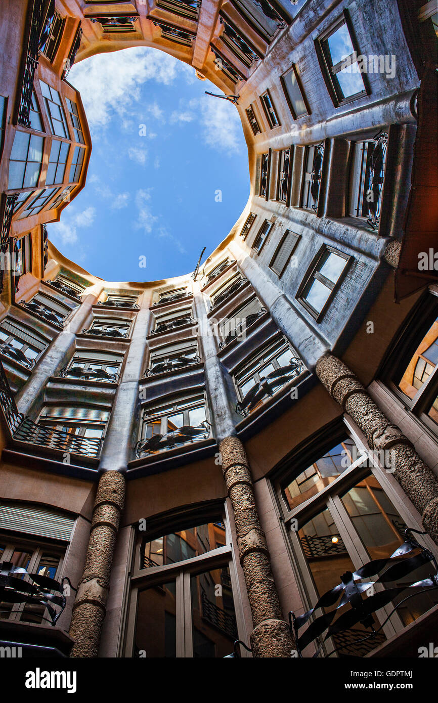 Innenhof, La Pedrera und Casa Mila, Barcelona, Katalonien, Spanien Stockfoto