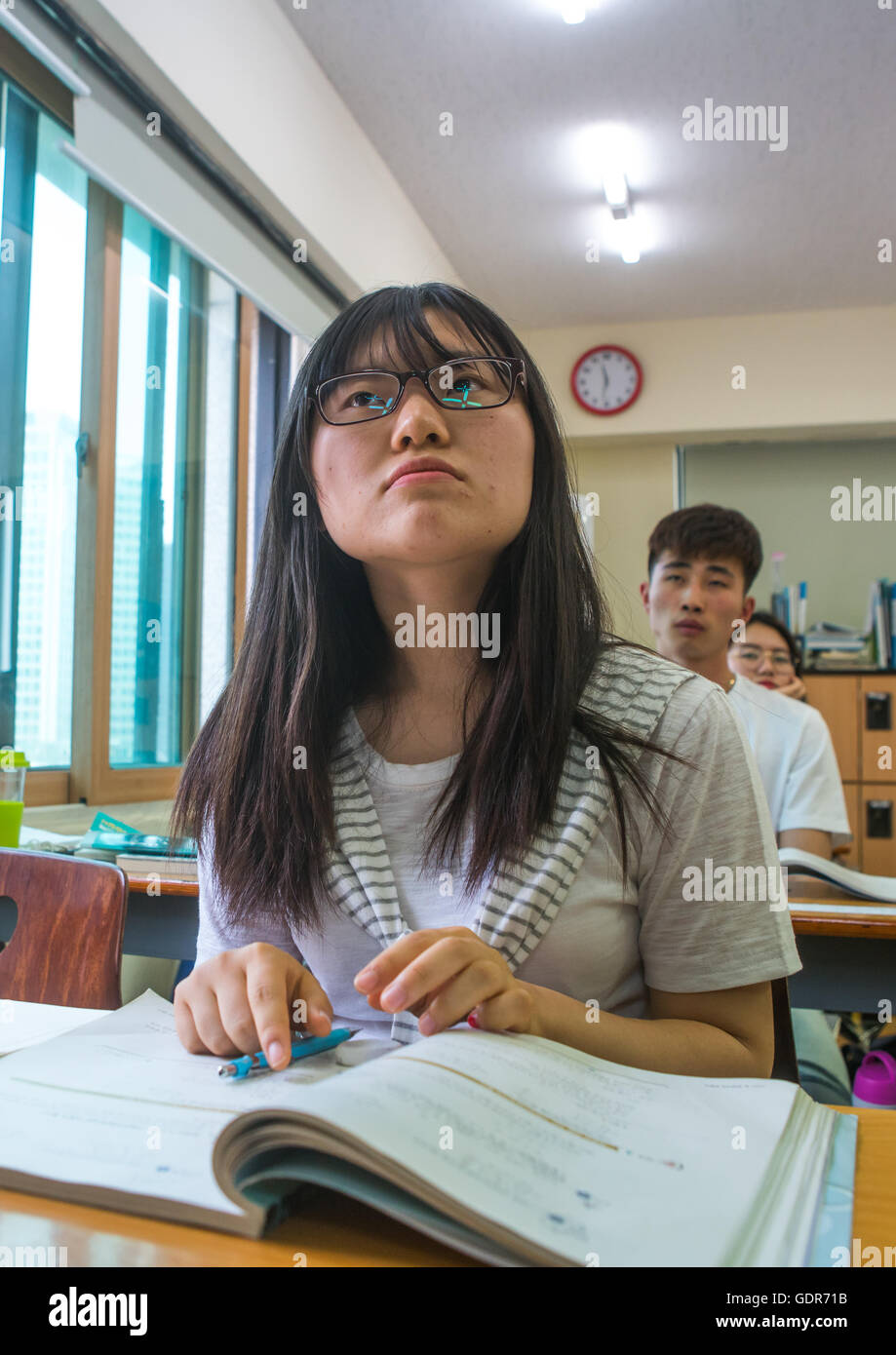 North Korean Teen Überläufer in Yeo-Mung Alternative Schule, National Capital Area, Seoul, Südkorea Stockfoto