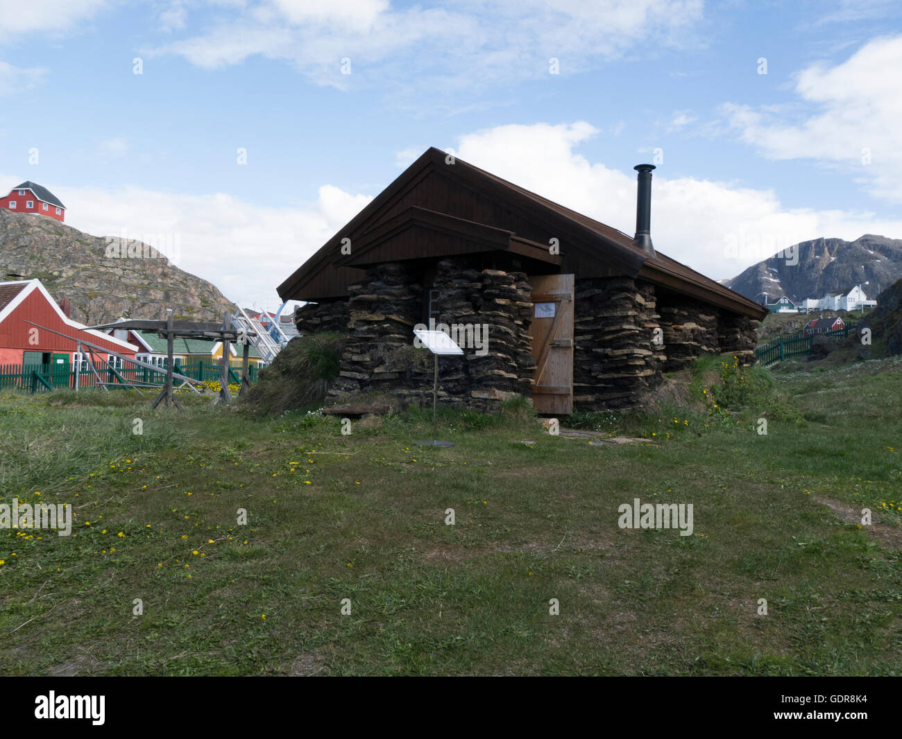 Rekonstruktion der Inuit Turf Haus 1993 Sisimiut Museum von Inuit benutzt, als Winter-Wohnungen in Greenlands größte Stadt zweiter Westgrönland Stockfoto