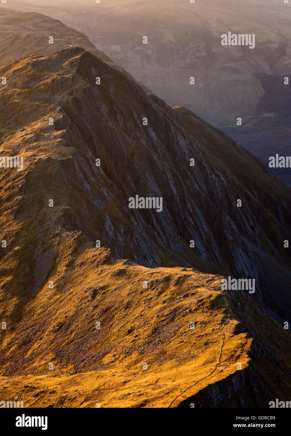 Die gewundenen Grat der Sgurr Nan Saighead (fünf Schwestern von Kintail) Stockfoto