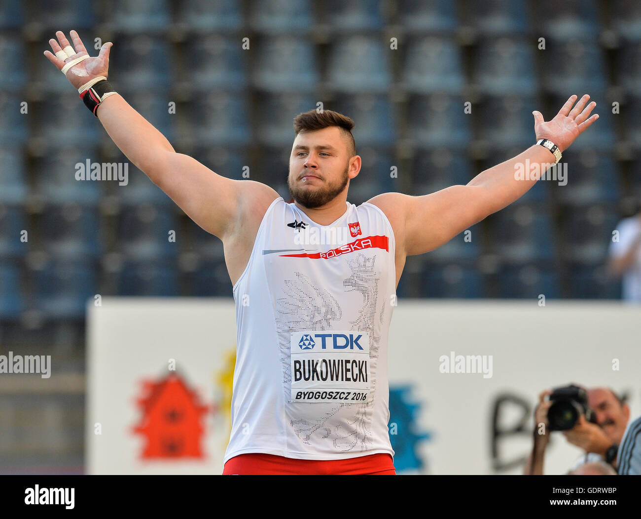 Bydgoszcz, Polen. 19. Juli 2016. Konrad Bukowiecki von Polen in das Finale der Herren Kugelstoßen während der Nachmittagssitzung am 1. Tag von der IAAF World Junior Championships Zawisza Stadium am 19. Juli 2016 in Bydgoszcz, Polen. Bildnachweis: Roger Sedres/Alamy Live-Nachrichten Stockfoto