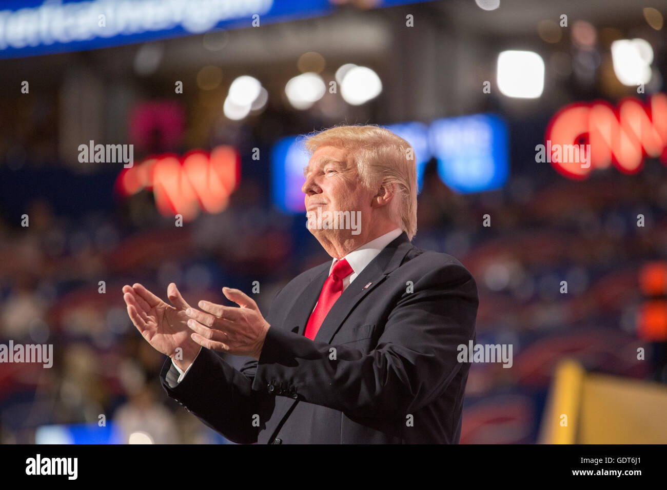 Cleveland, Ohio, USA; 21. Juli 2016: Trump akzeptiert seine Nominierung für den Präsidenten bei der Republican National Convention laufen. (Philip Scalia/Alamy Live-Nachrichten) Stockfoto