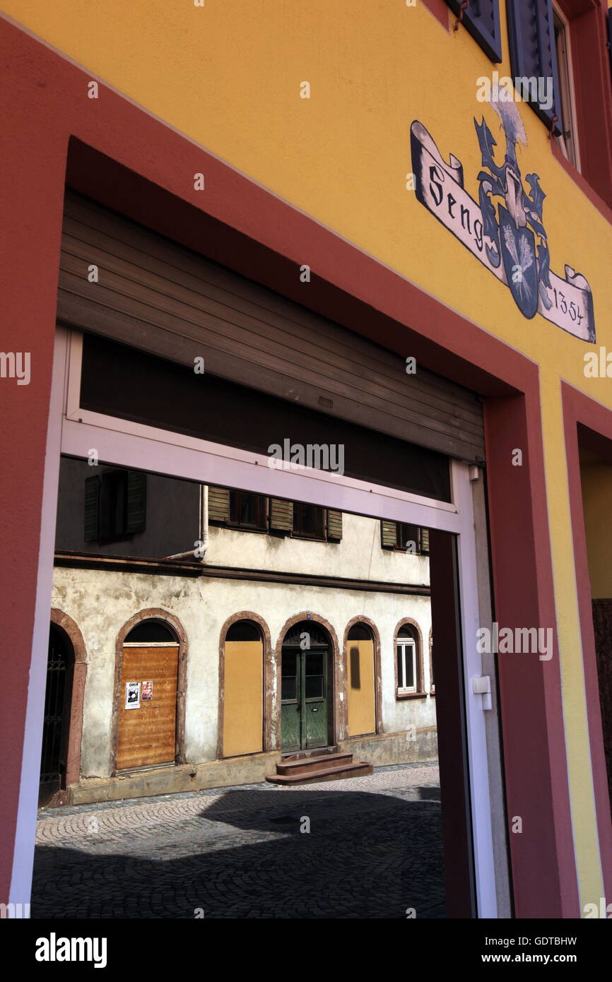 Das Dorf Endingen Im Kaiserstuhl in den Schwarzwald im Süden von Deutschland in Europa. Stockfoto