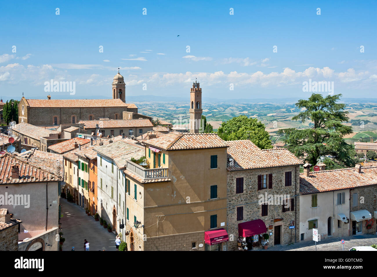 Anblick der toskanischen Stadt Montalcino, Blick von der Festung über, Toskana, Provinz Siena Stockfoto