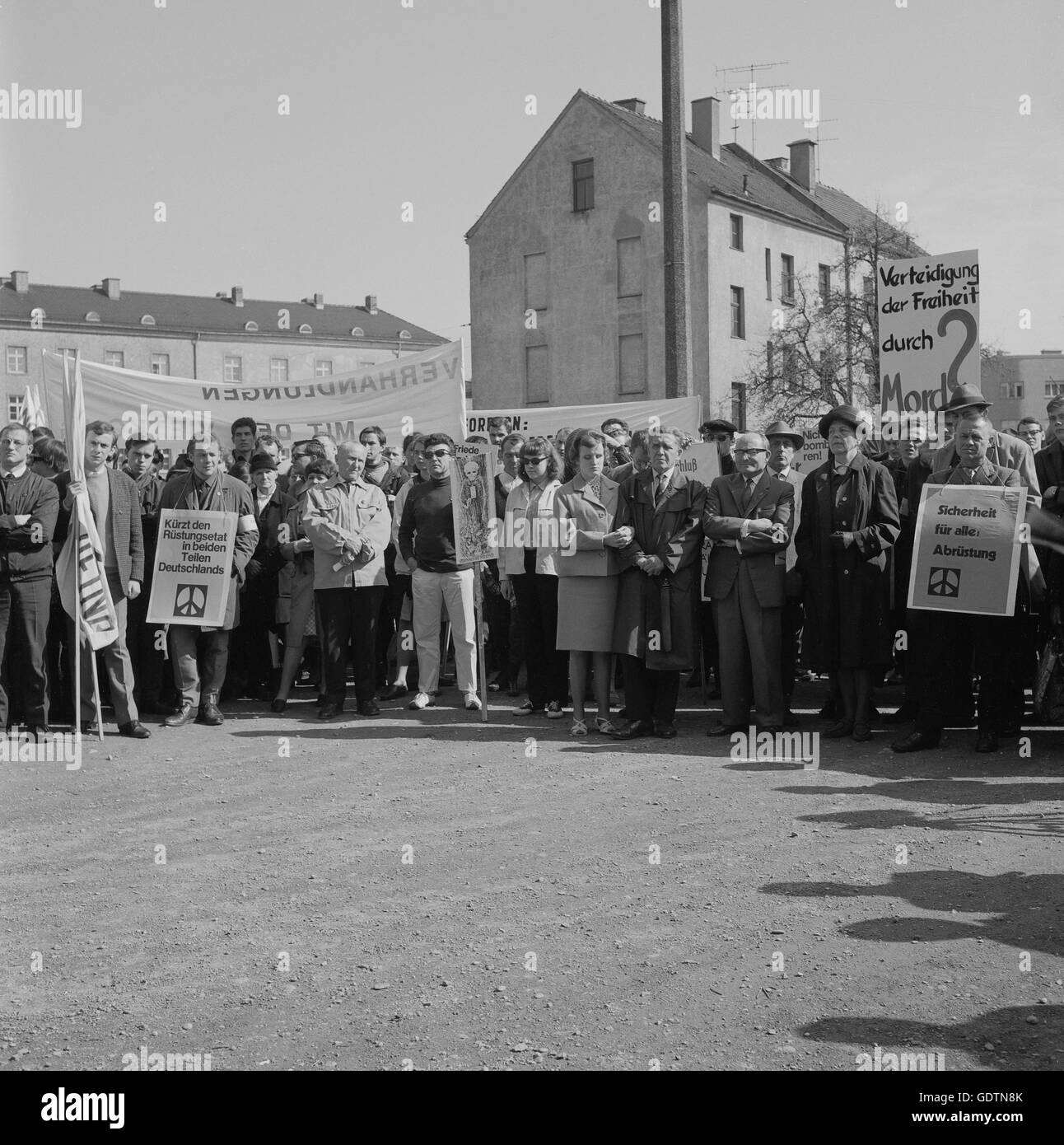 Demonstration in Augsburg, März 1966 Stockfoto