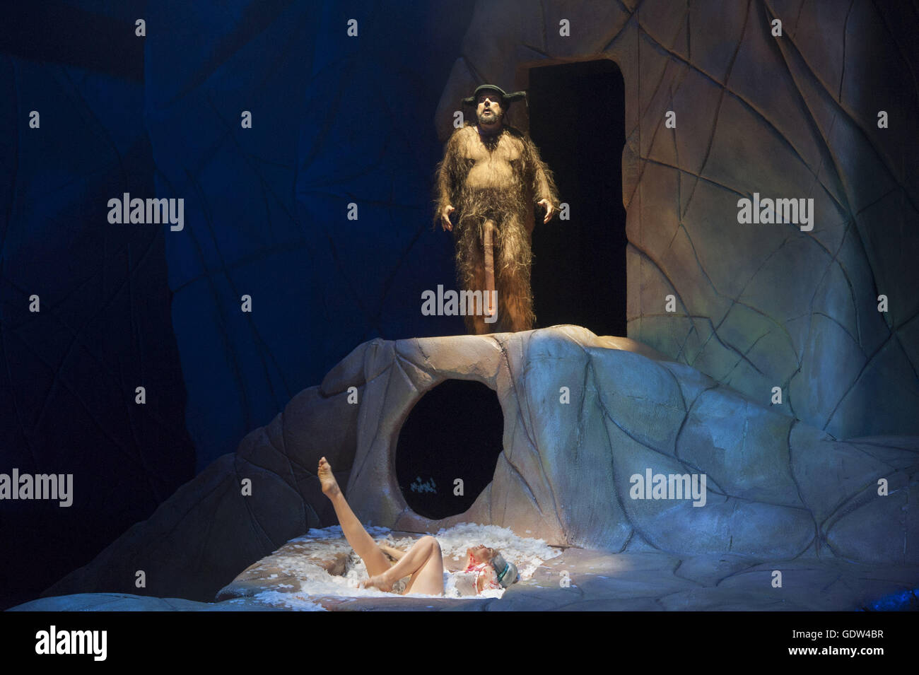 "Ein Sommernachtstraum", Oper in drei Akten von Benjamin Britten Stockfoto