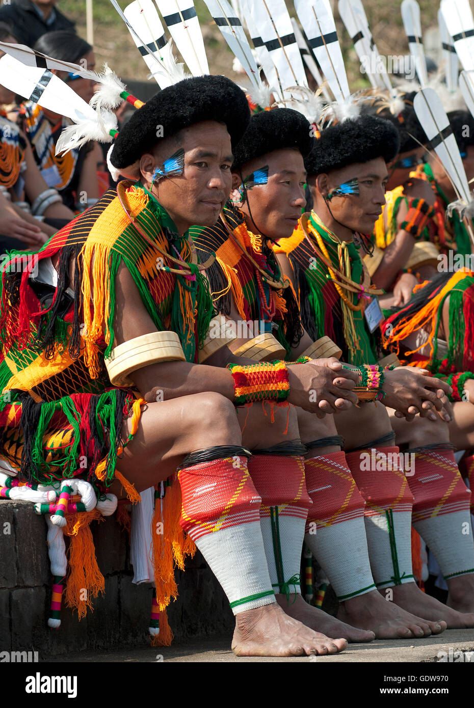 Das Bild der Angami Naga Stamm Männer Hornbill Festival, Nagaland, Indien Stockfoto