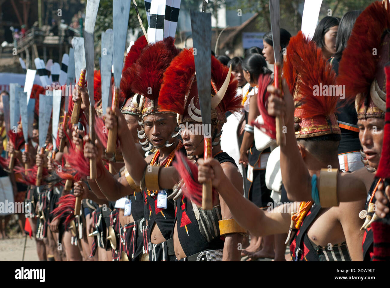 Das Bild des Naga Stammes Menschen beim Horbill Festival, Nagaland, Indien Stockfoto