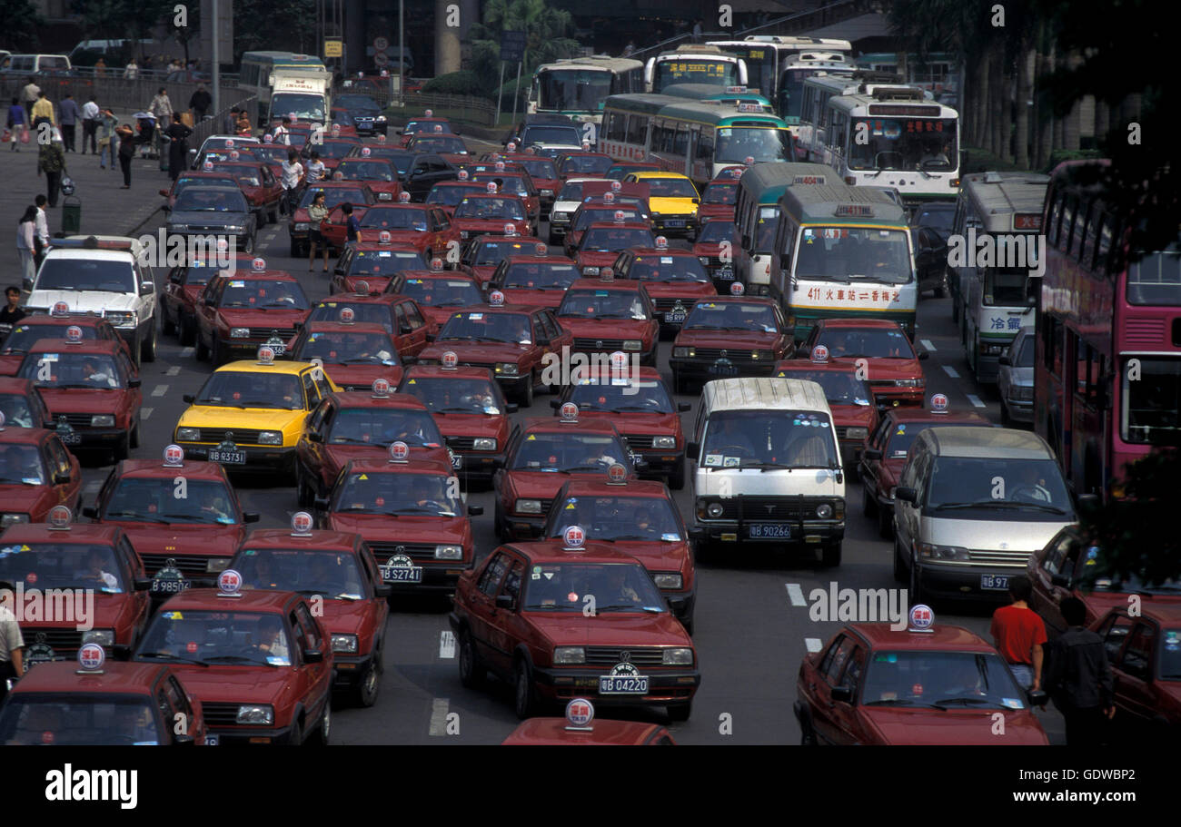 die Taxi-Terminal in der Nähe des Bahnhofs in der Stadt Shenzhen nördlich von Hongkong in der Provinz Guangdong in China im Osten ein Stockfoto