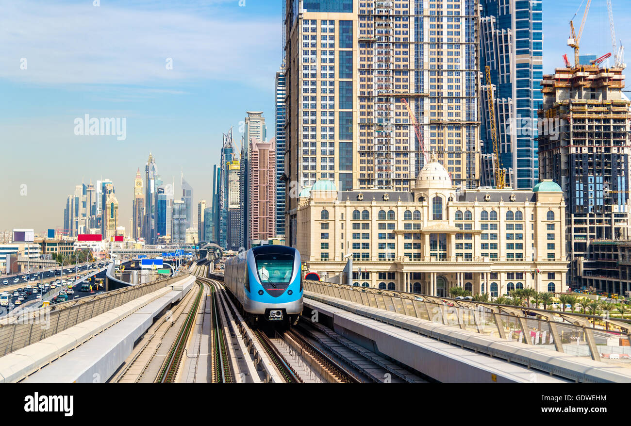 Dubai u bahn terminal auf Stockfotos und bilder Kaufen Alamy