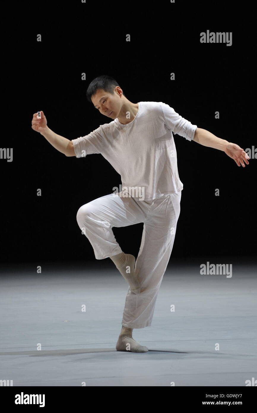 'B.E.R.L.I.N.', Shen Wei Dance Arts Stockfoto