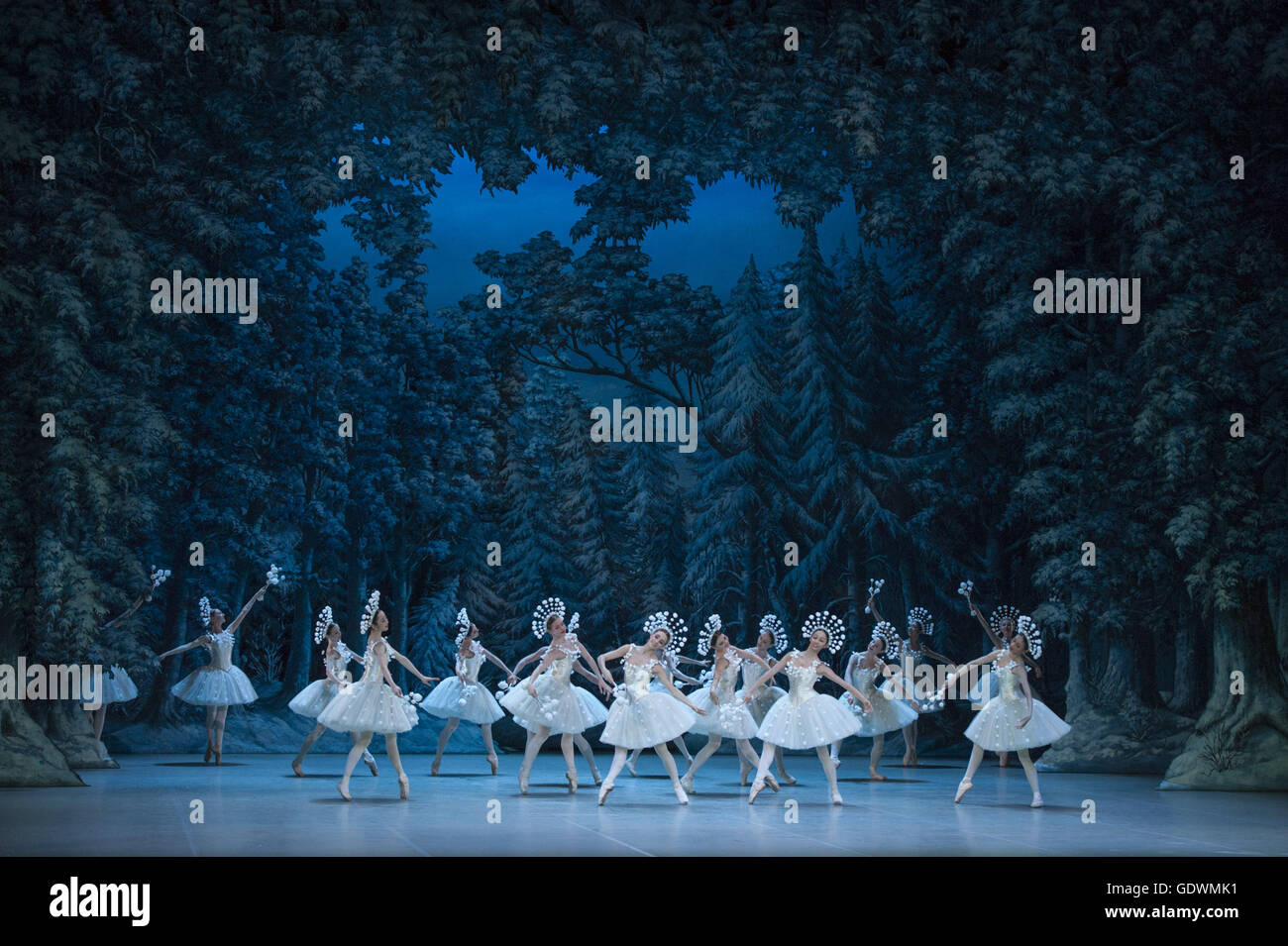 "Der Nussknacker", Choreographie und Inszenierung: Vasily Medvedev und Yuri Burlaka Stockfoto