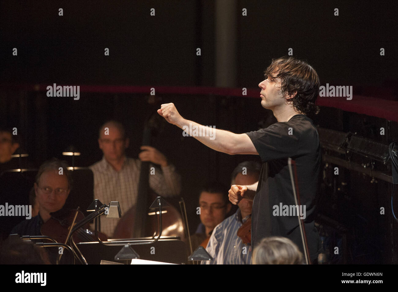 "Così Fan Tutte oder die Schule für Liebhaber", Regie: Alvis Hermanis Stockfoto