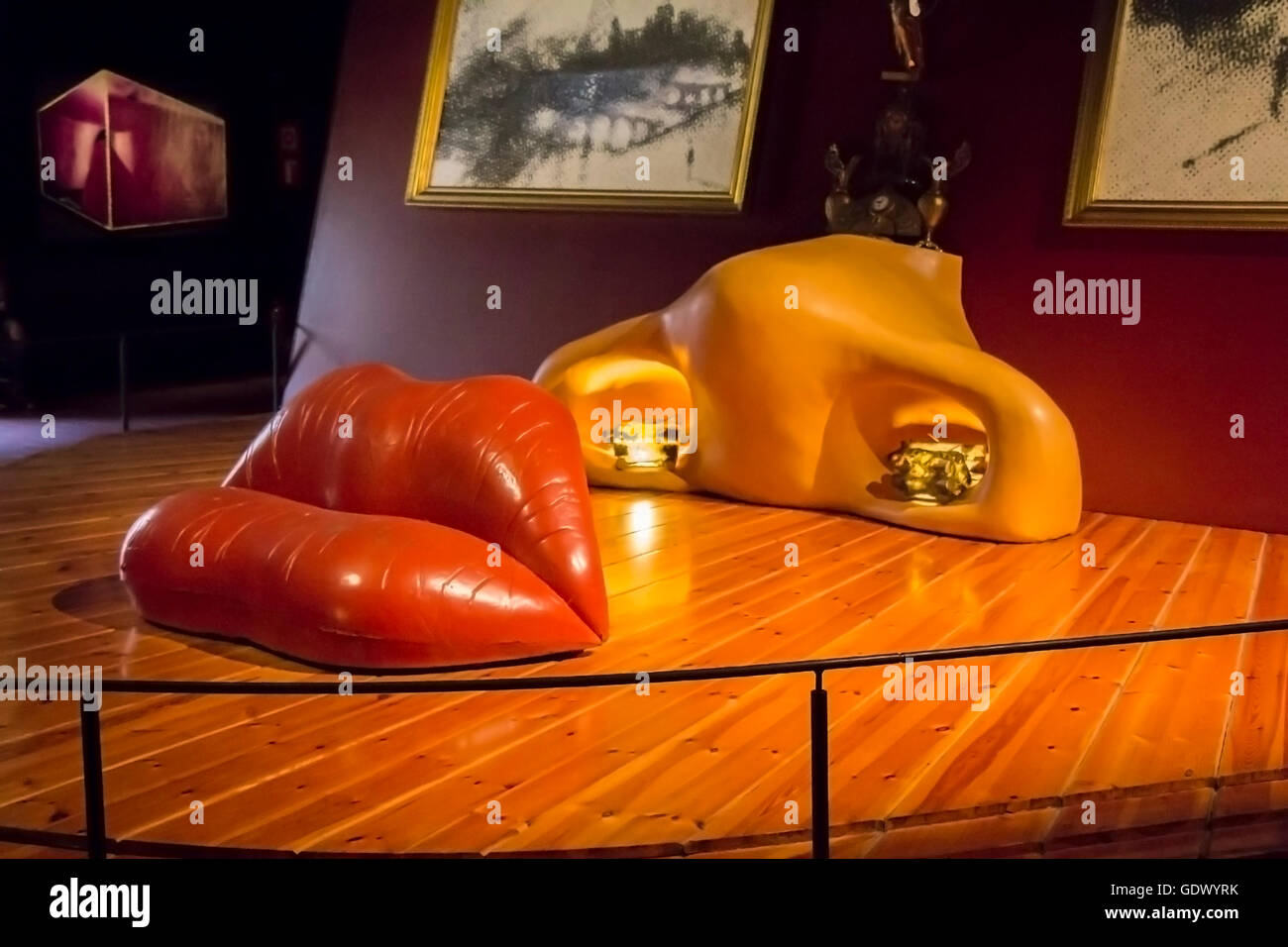 FIGUERAS, Spanien - 25. Juni 2016: Details vom Dali Museum, am 25. Juni 2016 in Figueres, Katalonien, Spanien. Stockfoto