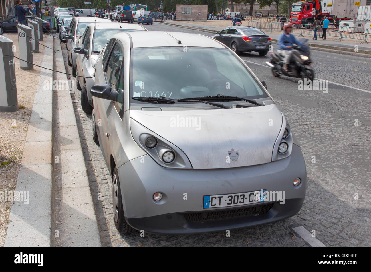 Ladestation für Elektroautos in Paris, Frankreich, 2014 Stockfoto
