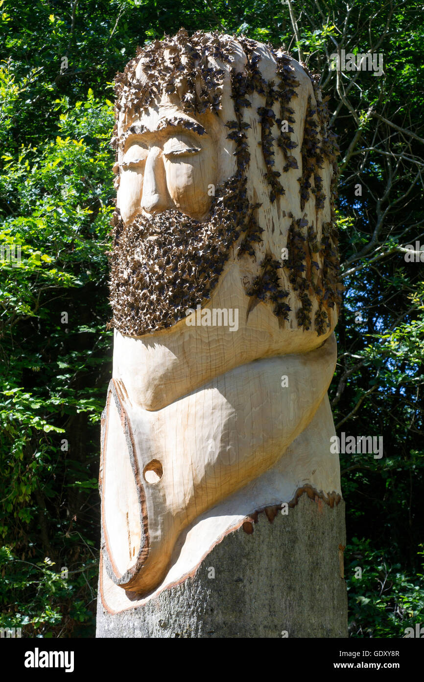 Anthropomorpher skulpturierten Baum Stockfoto