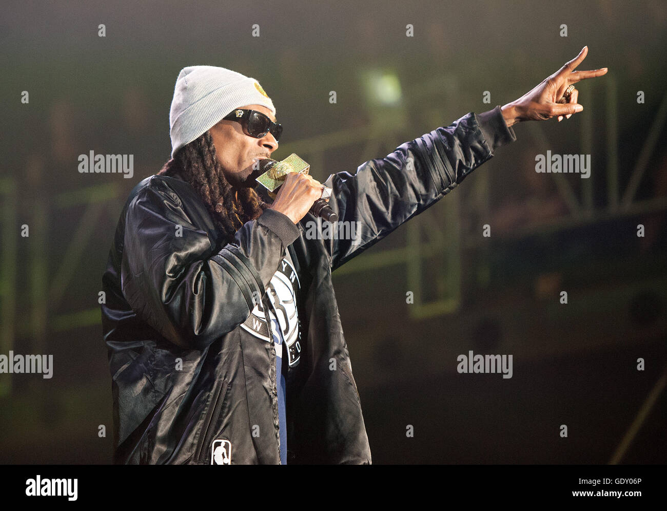 Rapper Snoop Dogg im Konzert beim Musikfestival Pemberton.  Pemberton BC, Kanada Stockfoto