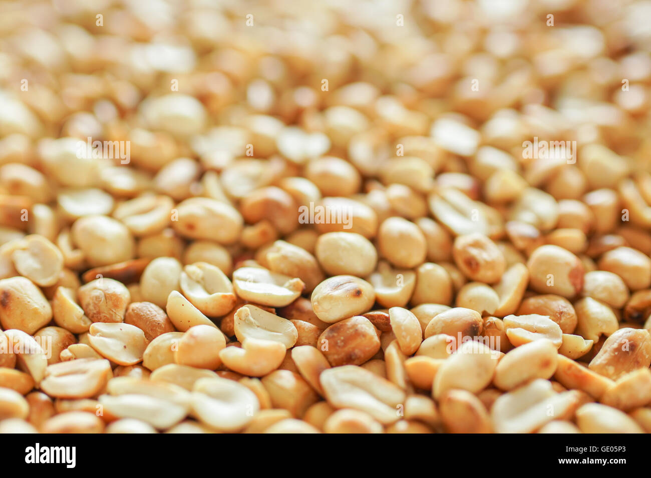Gebratene Erdnüsse Stockfoto