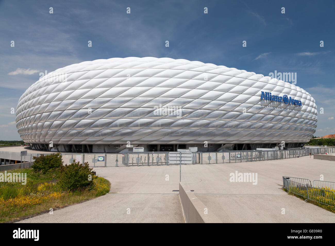 Geographie/Reisen, Deutschland, Bayern, München, Allianz Arena, Baujahr: 2002 - 2005 von Herzog und de Meuron, Additional-Rights - Clearance-Info - Not-Available Stockfoto