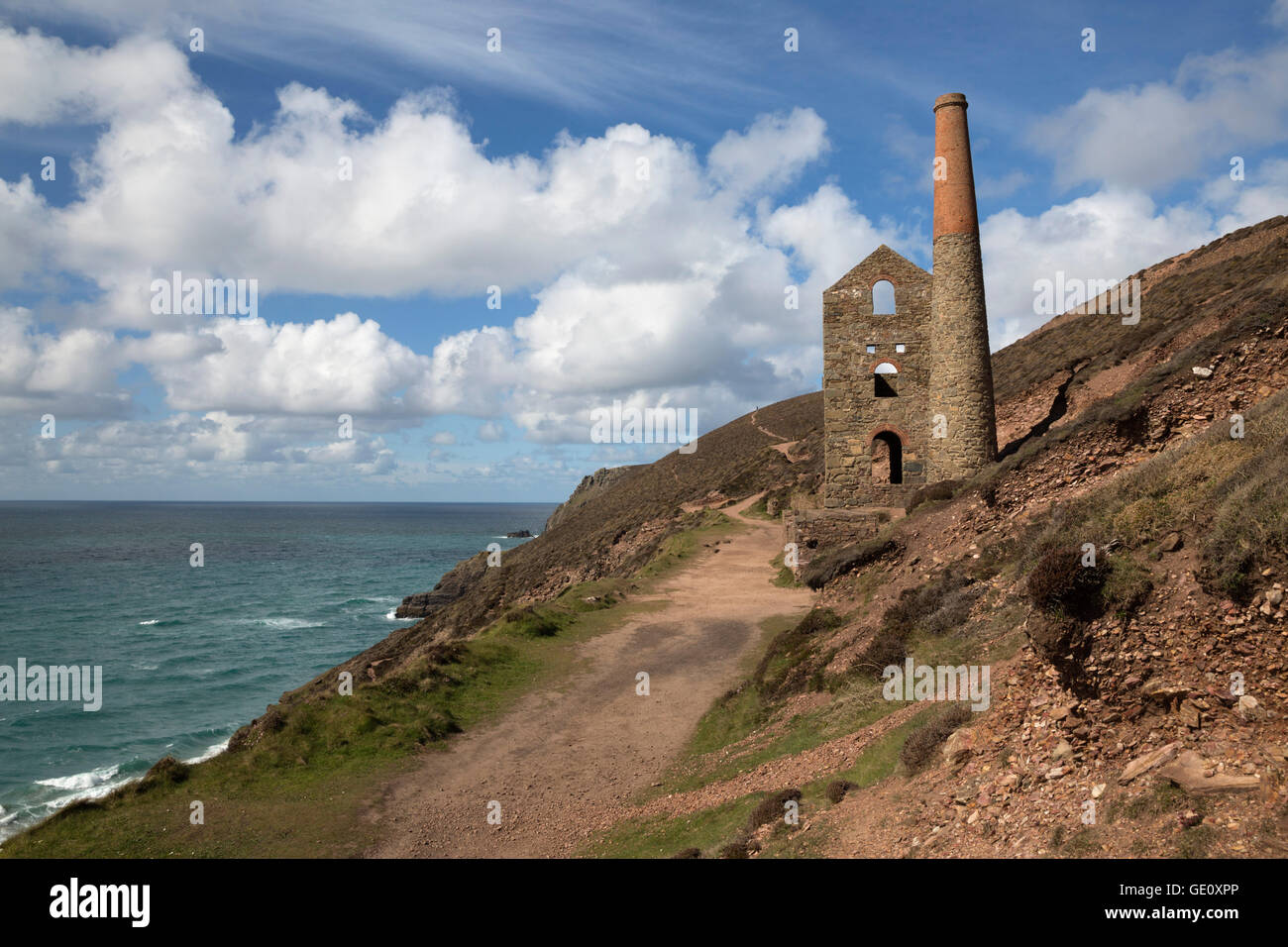 Wheal coates Engine House und die Küste, die hl. Agnes, Cornwall, England, Vereinigtes Königreich, Europa Stockfoto