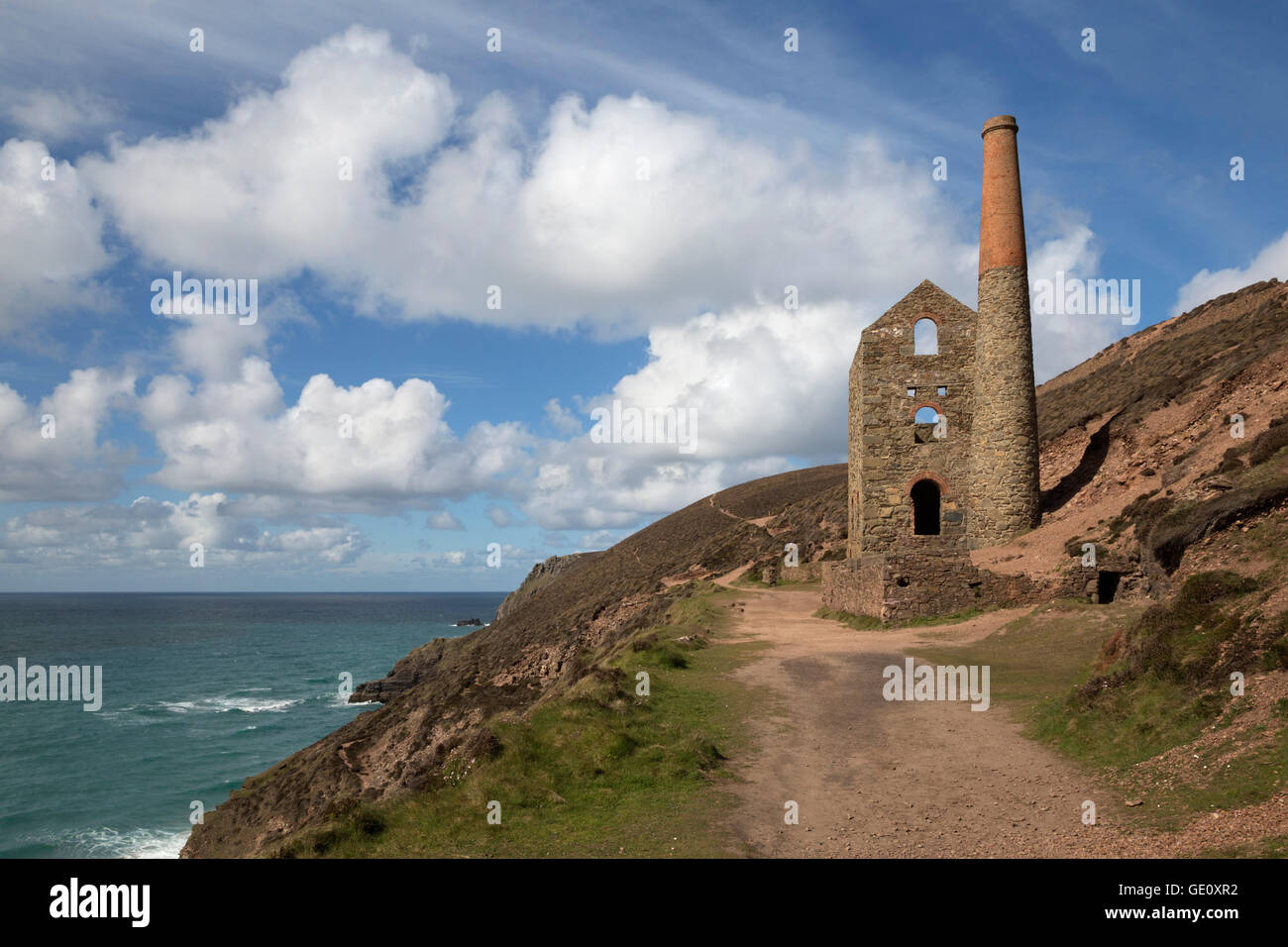 Wheal Coates Maschinenhaus und Küste, St. Agnes, Cornwall, England, Vereinigtes Königreich, Europa Stockfoto