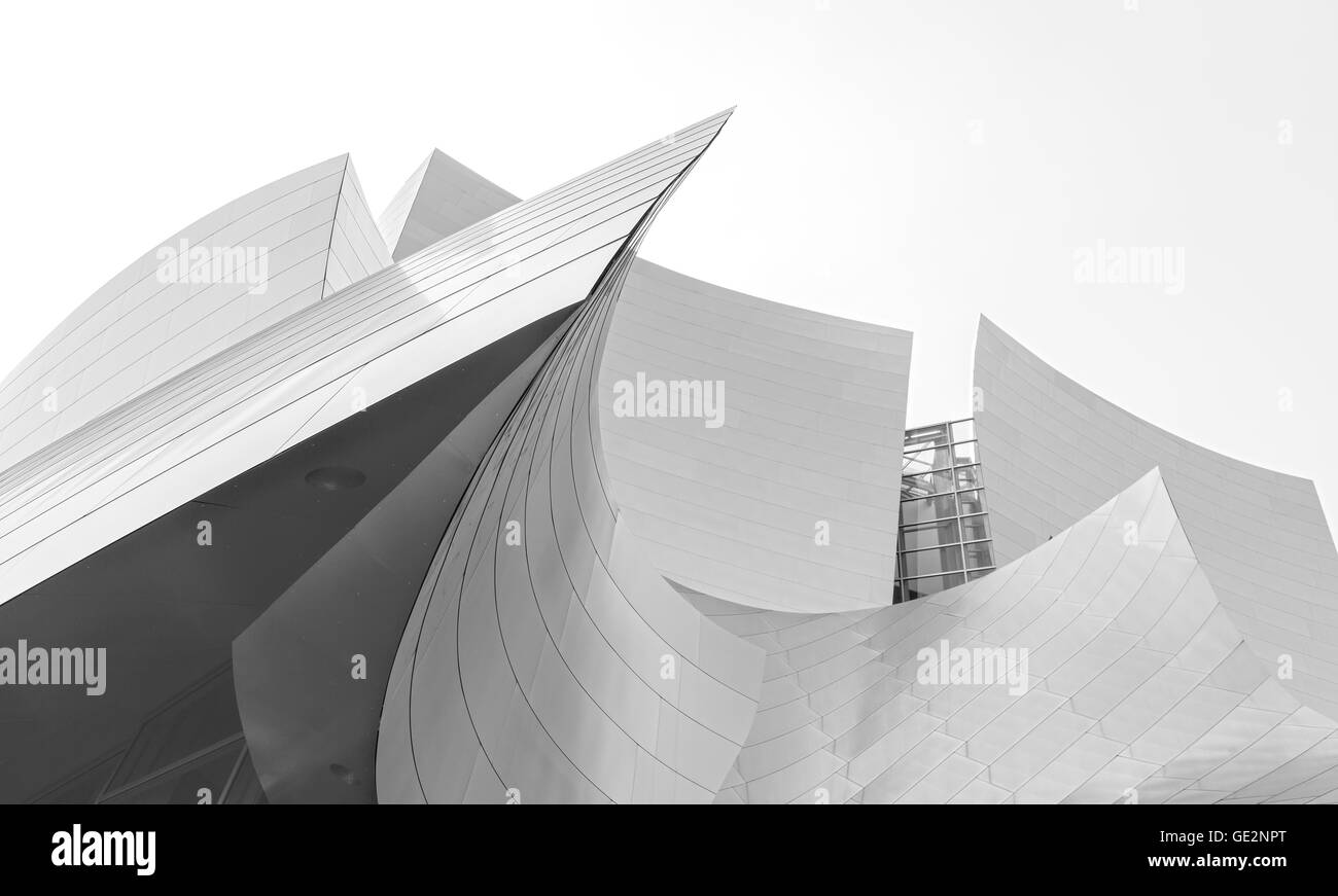 Walt Disney Concert Hall von dem Architekten Frank Gehry entworfen. Stockfoto
