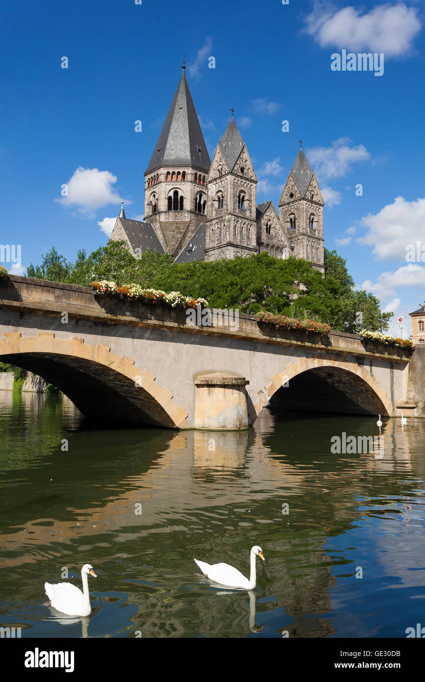 Temple Neuf und Mosel-Kanal Fluss, Metz, Moselle, Lothringen, Frankreich Stockfoto