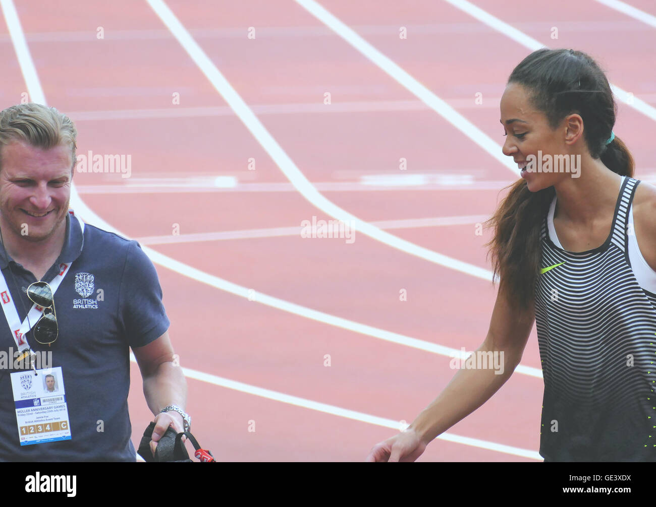 London.UK. 23. Juli 2016. Katarina Johnson-Thompson gewinnt Weitsprung der Frauen bei den London Jubiläum spielen, als sie 6.84metres - nur 8 cm aus einer persönlichen Bestzeit - bei ihrem vierten Versuch sprang zu gewinnen und ihre Hoffnungen für die Olympischen Spiele in Rio zu steigern. Bildnachweis: Brian Minkoff/Alamy Live-Nachrichten Stockfoto