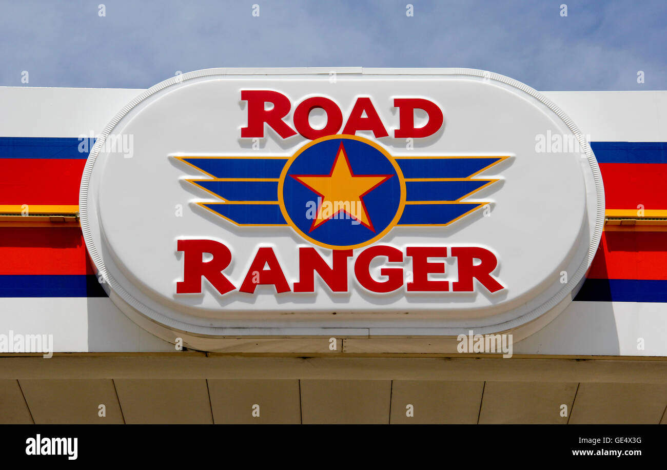 Spencer, Wisconsin - 23. Juli 2016 Road Ranger Travel Center Zeichen Road Ranger ist ein Rockford Illinois basierte Kette von Reisen C Stockfoto