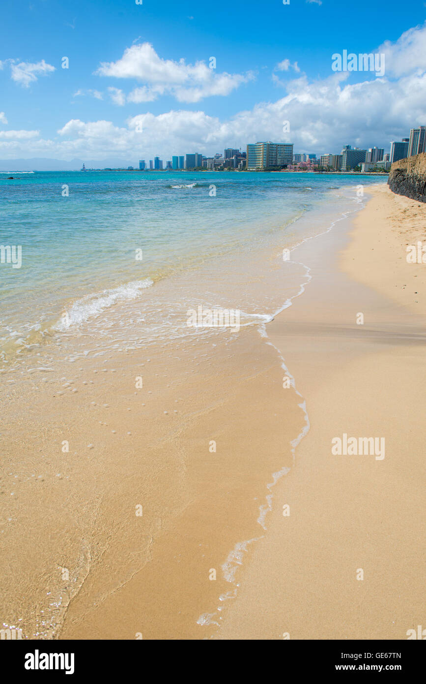 Schöner Tag am Strand von Waikiki Stockfoto