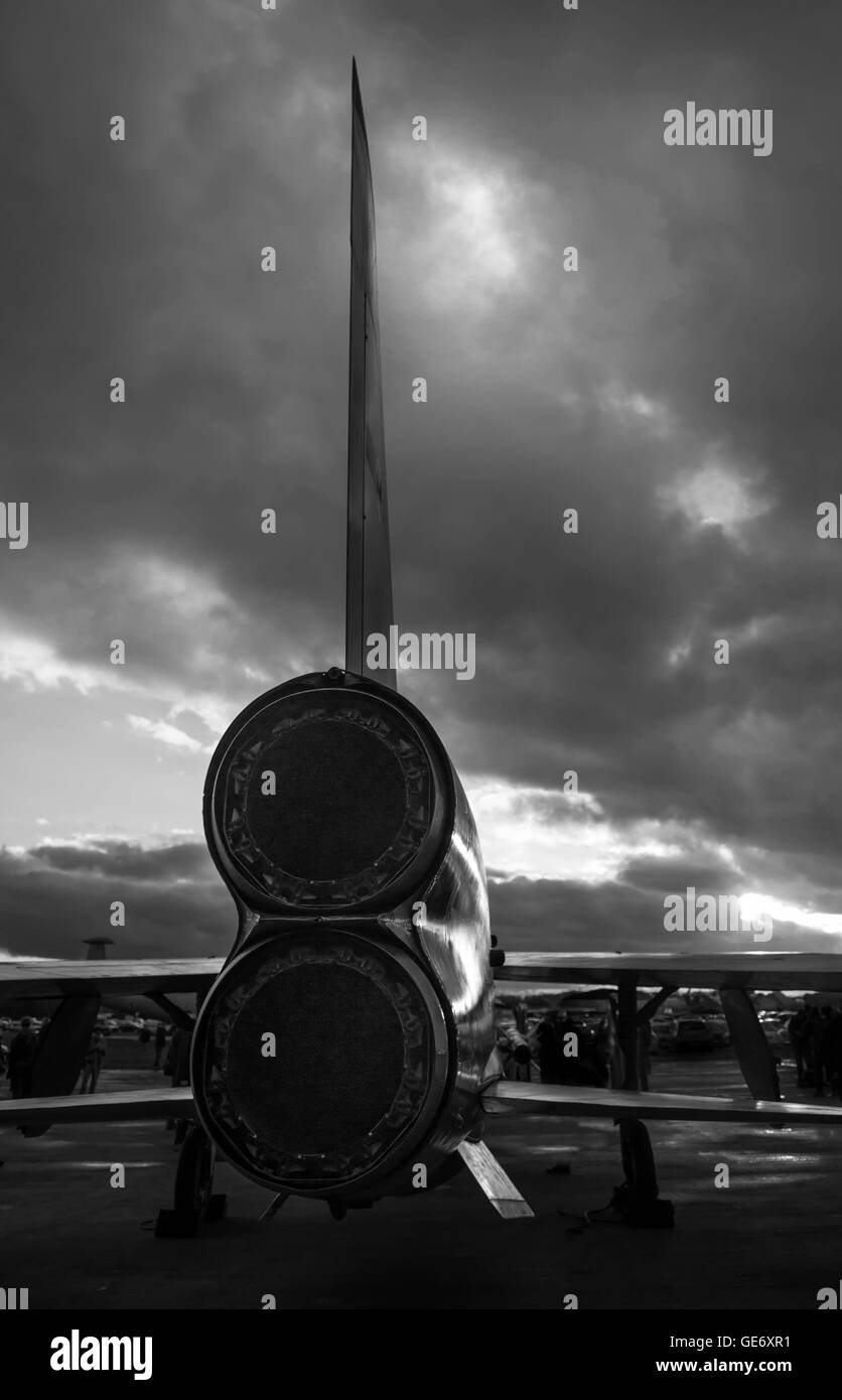 Schießen Sie die Lightning Erhaltung Gruppe Nacht am Flugplatz Bruntingthorpe Stockfoto