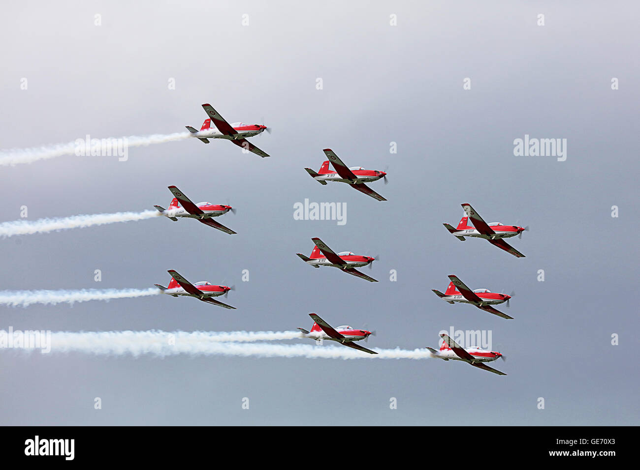 Schweizer PC-7-Kunstflugstaffel in Bildung. Scotland.UK Stockfoto