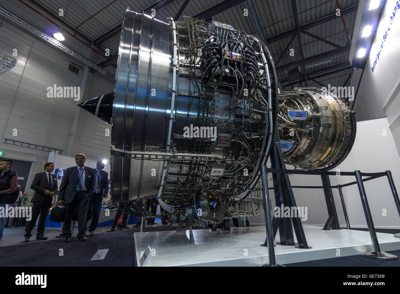 BERLIN, Deutschland - 1. Juni 2016: Turbofan-Triebwerke Rolls-Royce Trent XWB. Ausstellung ILA Berlin Airshow 2016. Stockfoto