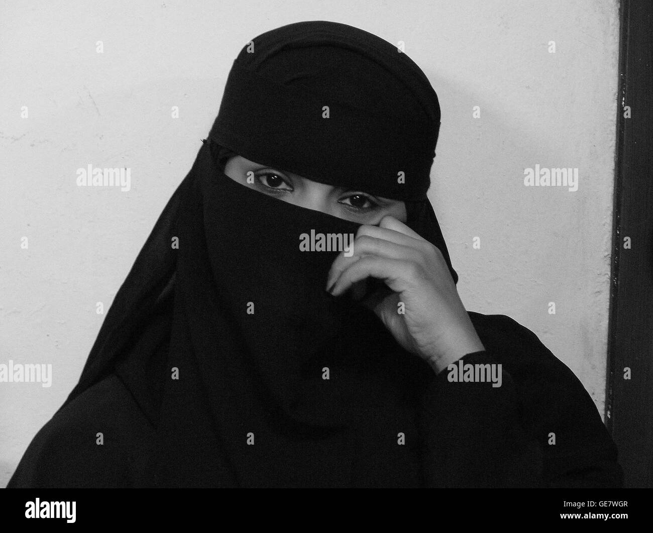 Verschleierte Muslimin. Stockfoto