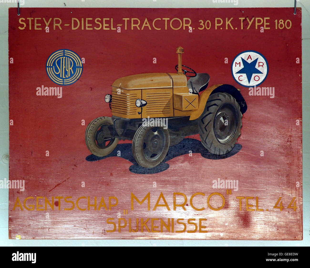 30 Pk Styer-Diesel-Traktor Typ 180, Oud reclamebord Stockfoto