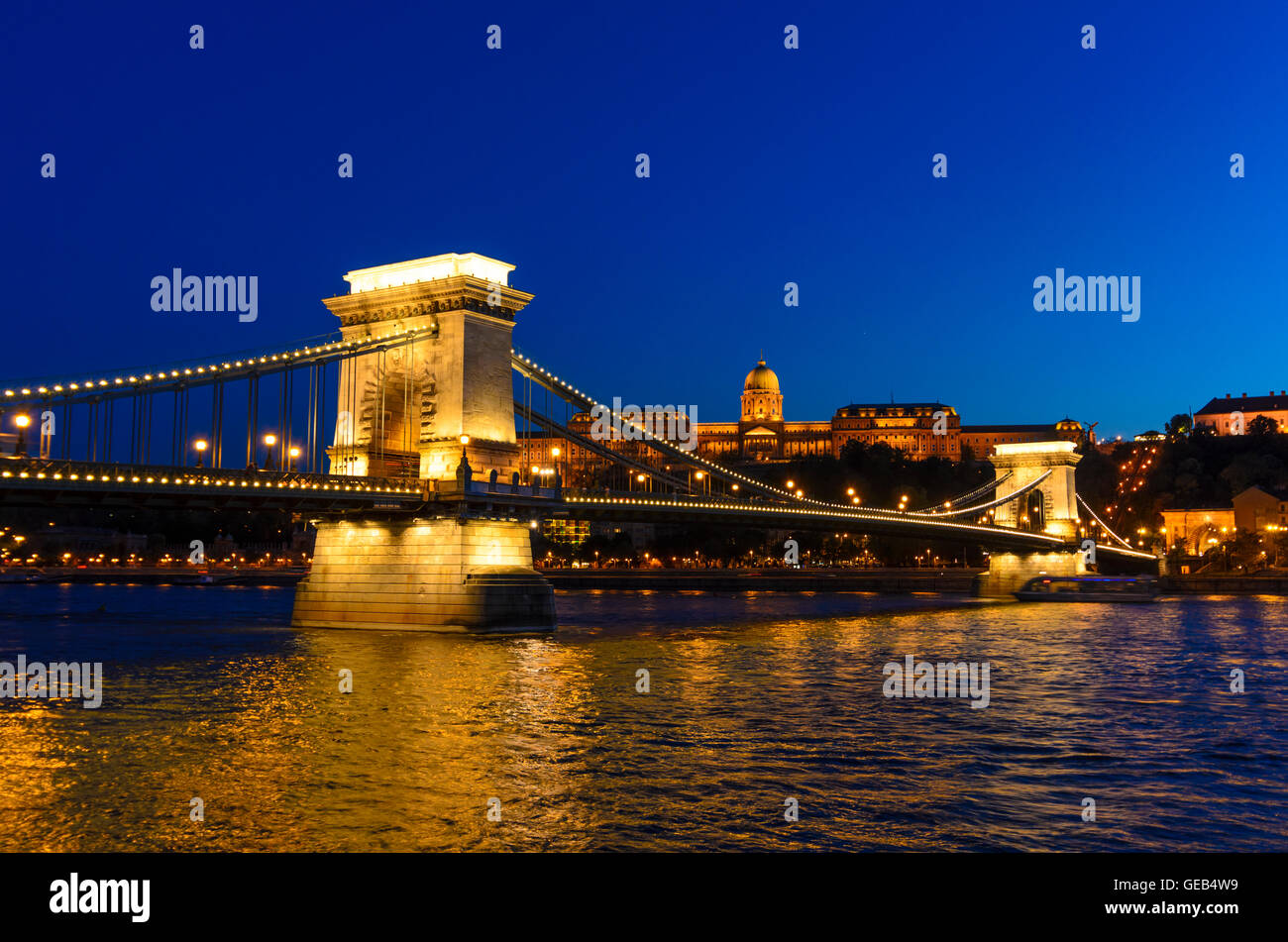 Budapest: Donau, Kettenbrücke, Budaer Burg, Ungarn, Budapest Stockfoto
