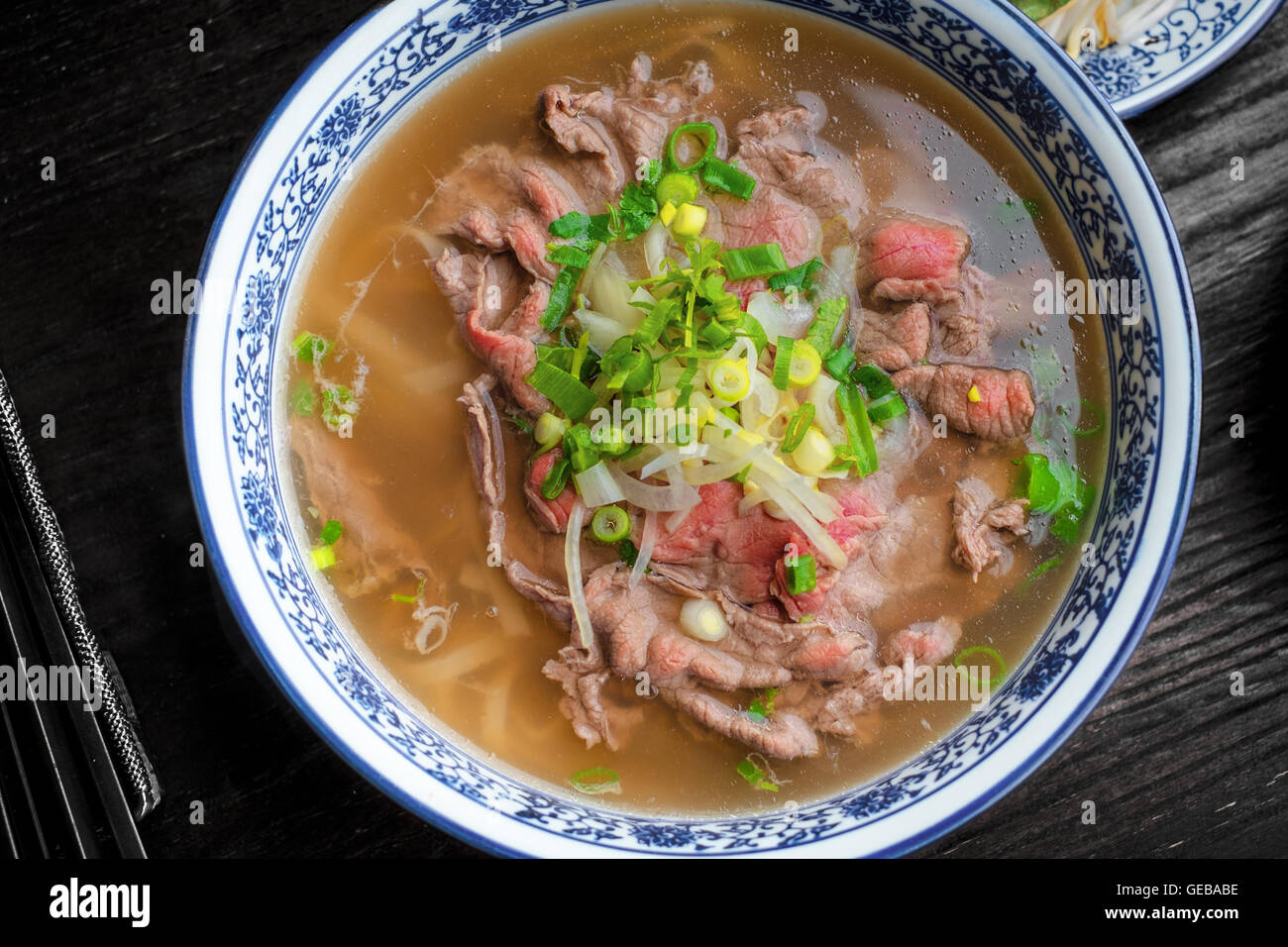 vietnamesische Pho Tom Yum - asiatische Suppe Stockfoto