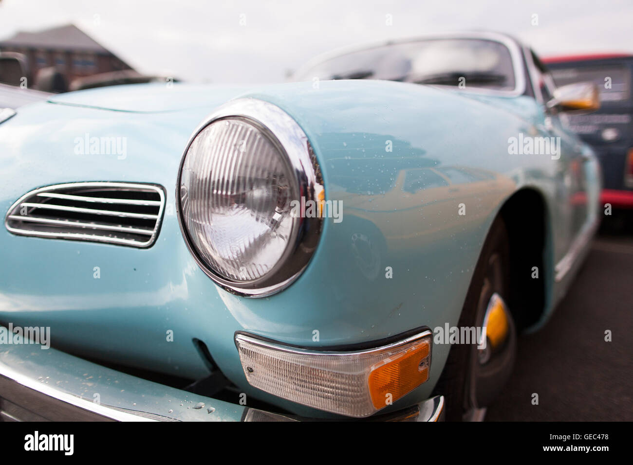 Ein VW-Oldtimer bei einem Auto und Kaffee treffen sich in Liverpool, Großbritannien. Stockfoto