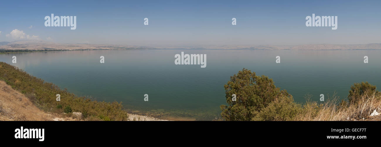 Israel: Panoramablick auf den See von Tiberias, der tiefste Süßwassersee auf der Erde, in der Heiligen Schrift zitiert als der Platz von Jesus auf dem Wasser gehen Stockfoto