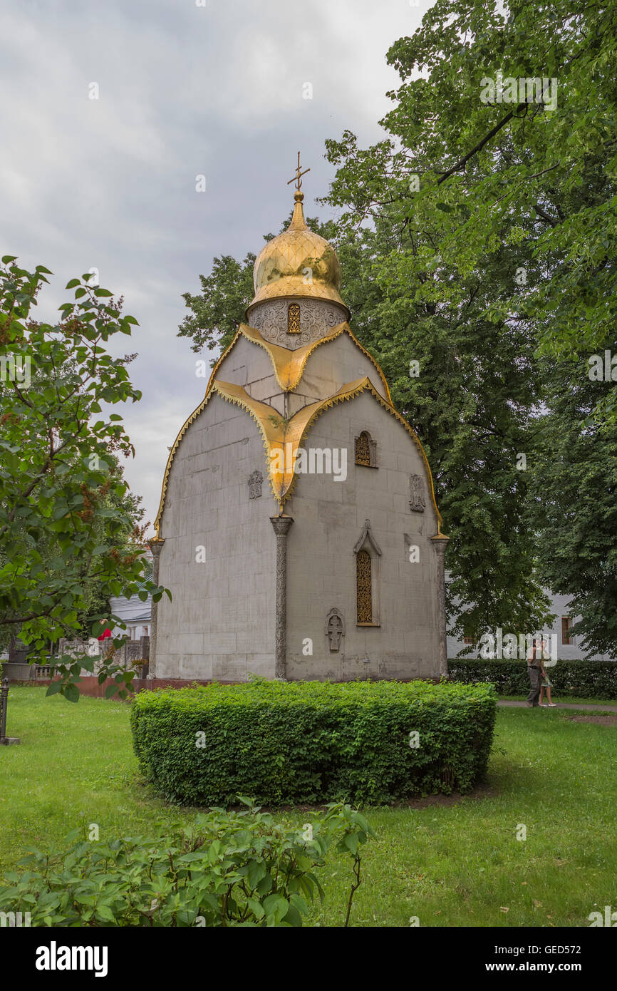 Kapelle-Grab Prokhorovs Anfang des 20. Jahrhunderts. Nowodewitschi-Kloster, Moskau, Russland. Stockfoto