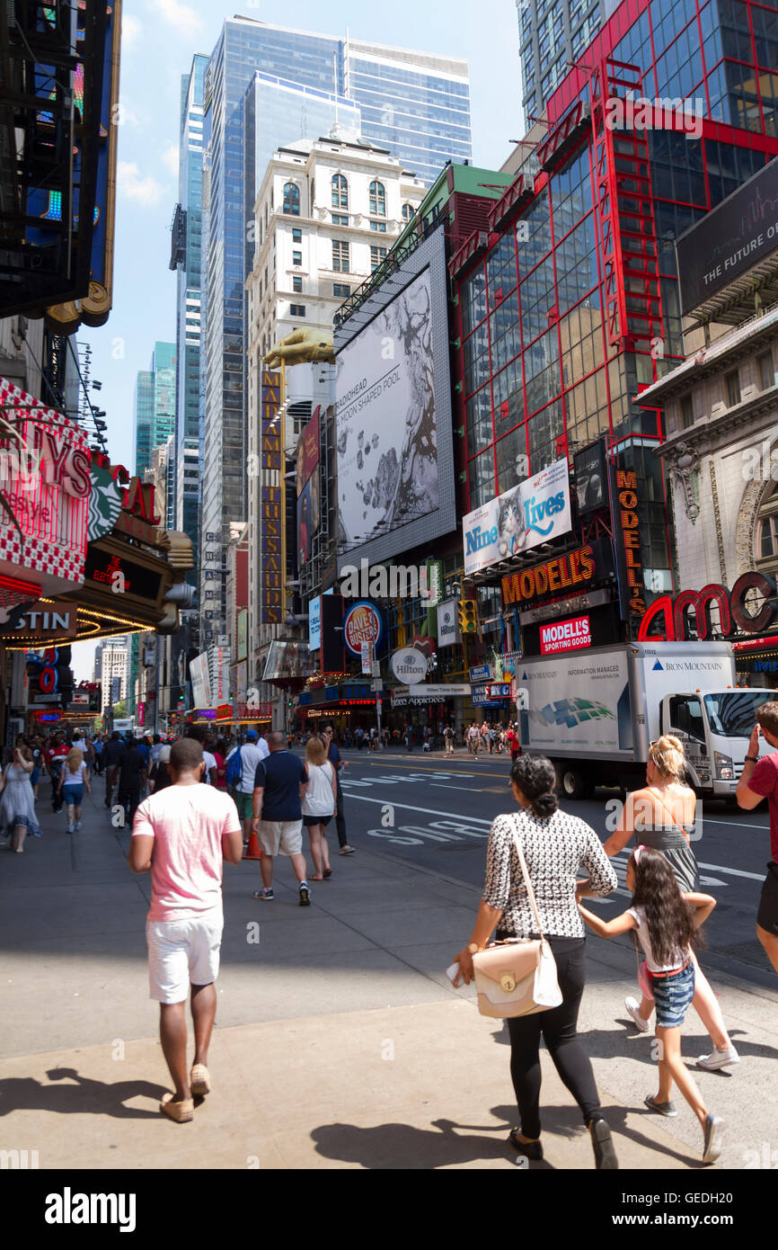 West 42nd Street in der Nähe von Times Square Manhattan Stockfoto