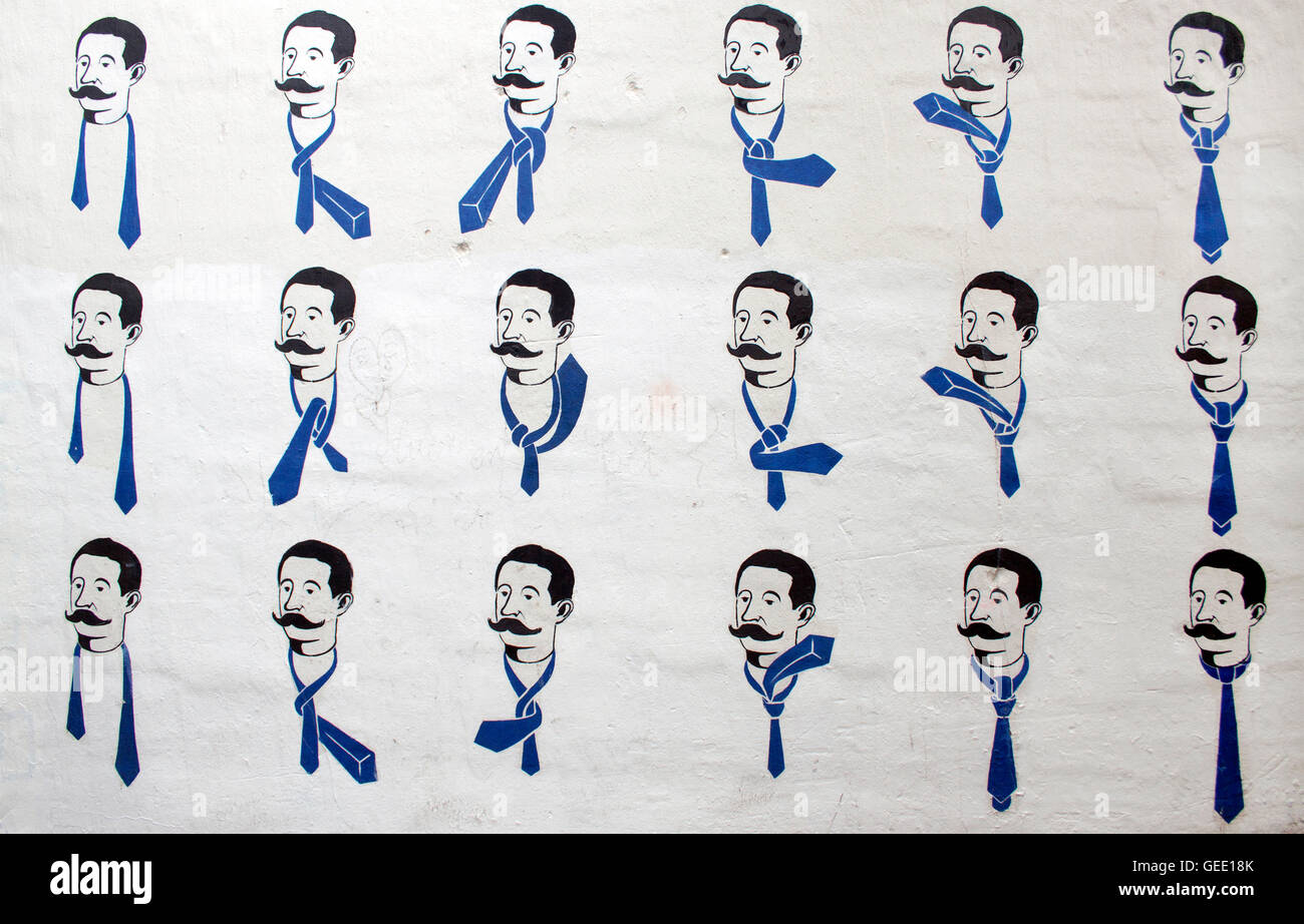 Das verspielte Schnurrbart-Wandgemälde in Reykjavik, Island, erhellt die Straßen der Stadt mit kühner Street Art und skurriler urbaner Kreativität. Stockfoto