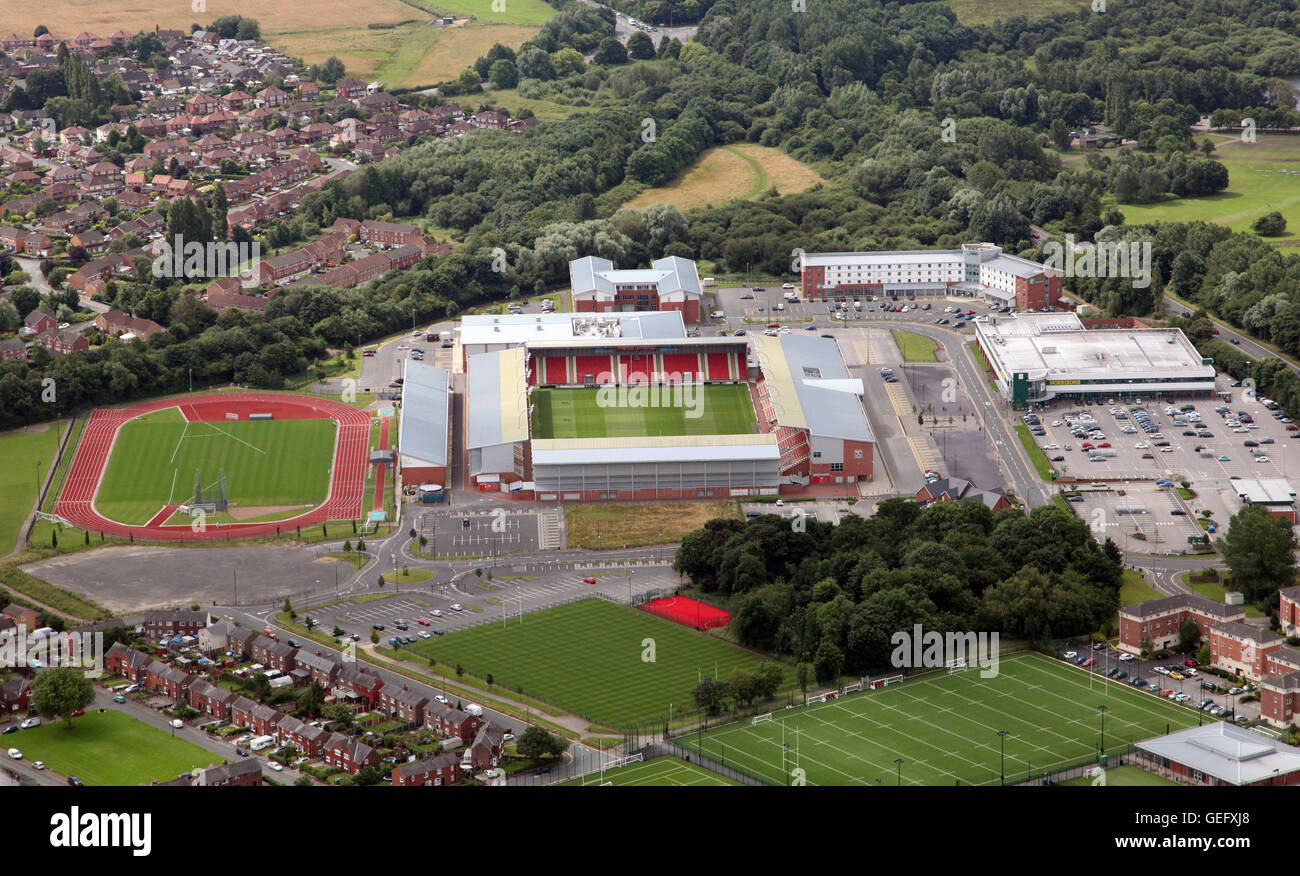 Luftaufnahme von Leigh Zenturios Rugby-League-Klub Boden, Dorf Sportstadion Leigh Lancashire, UK Stockfoto