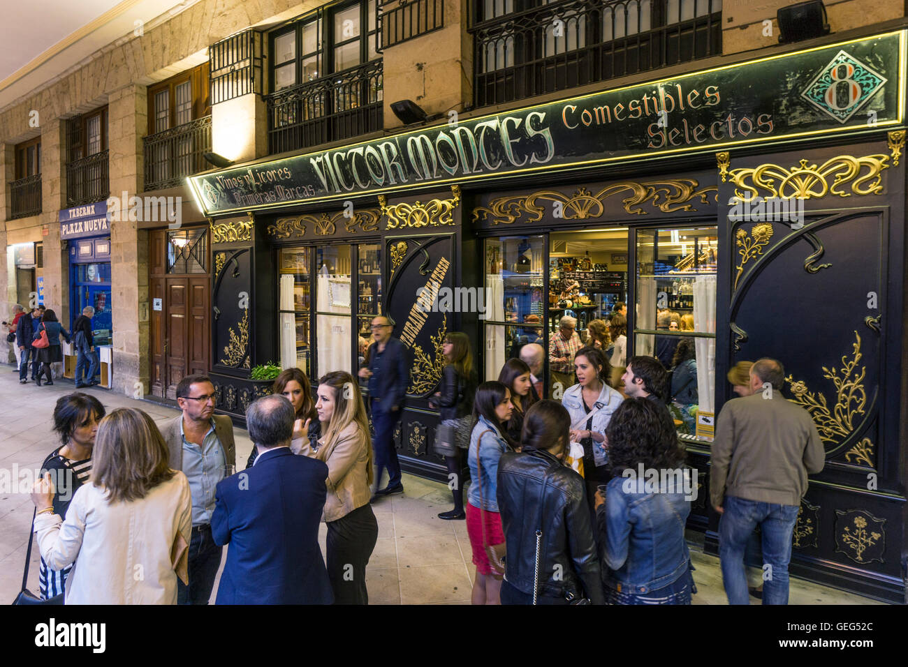 Das historische Victor Montes Restaurant im Plaza Nueva, Bilbao, Baskenland, Spanien Stockfoto