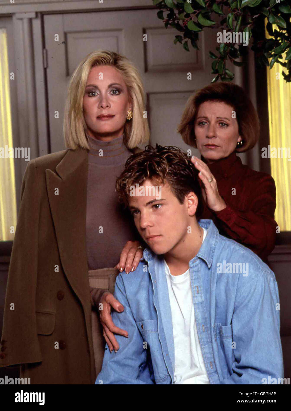 Joan Van Ark, Stephen Dorff, Patty Duke *** lokalen Caption *** 1990, immer daran denken, ich liebe dich, Wer Sind Meine Wahren Eltern? Stockfoto