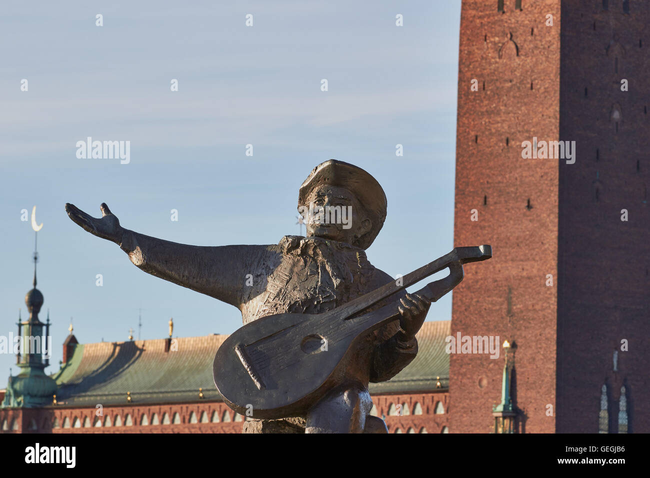 Statue des Schwedischen troubadour Evert Taube, Evert Taubes Terrass, Riddarholmen Insel Stockholm Schweden Skandinavien Stockfoto