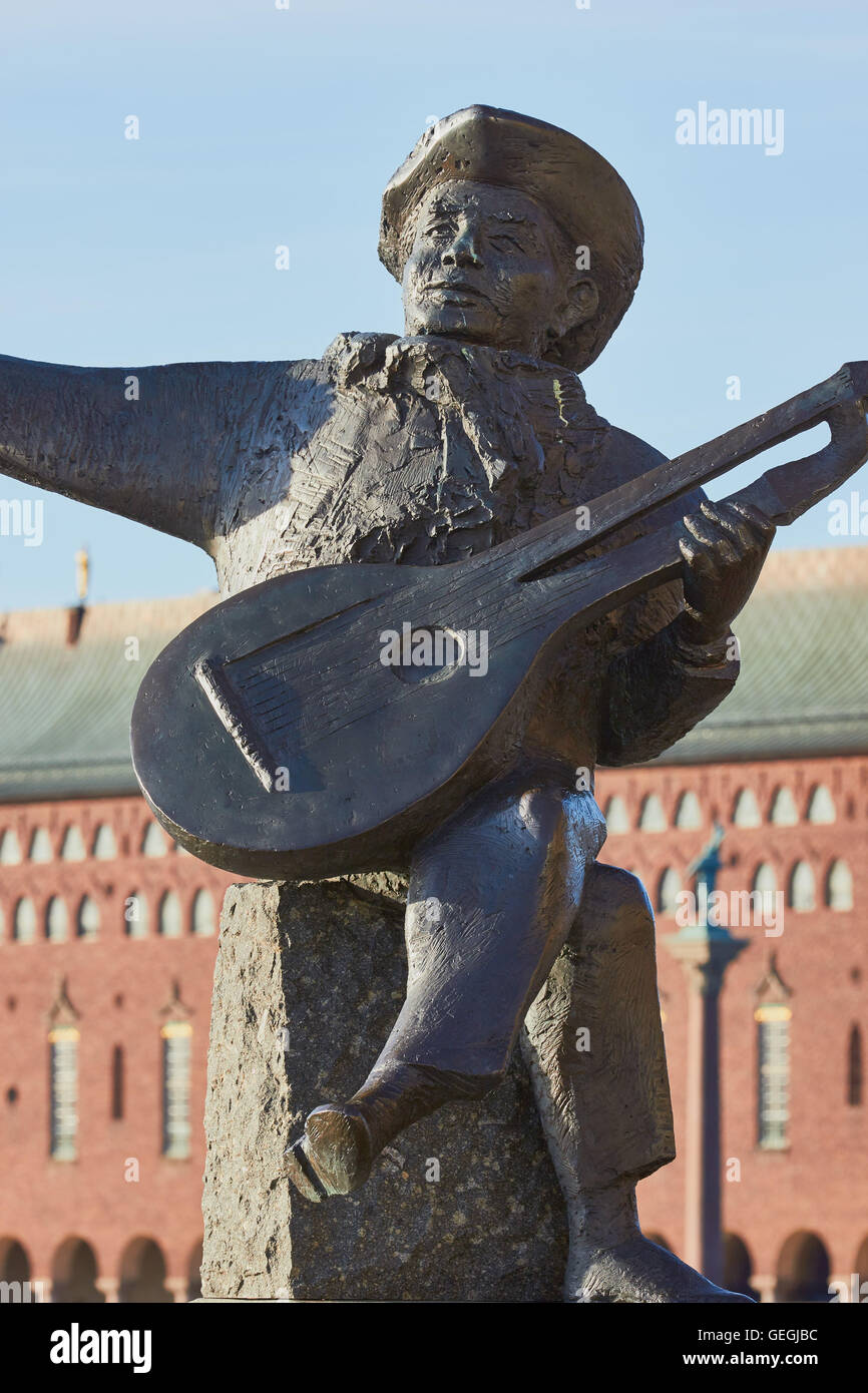 Statue des Schwedischen troubadour Evert Taube, Evert Taubes Terrass, Riddarholmen Insel Stockholm Schweden Skandinavien Stockfoto