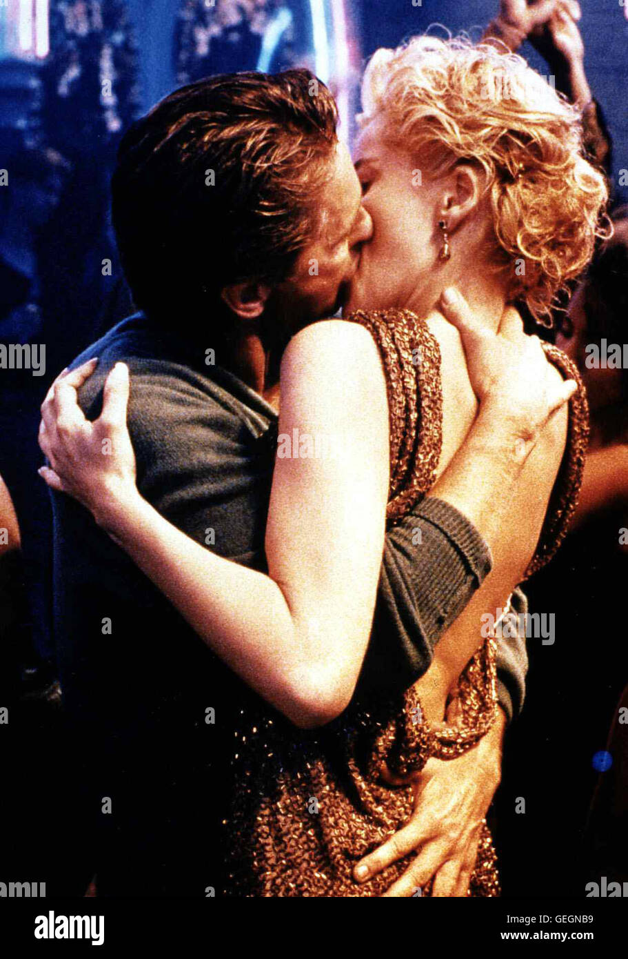 Michael Douglas, Sharon Stone Nick Curran (Michael Douglas) Verfaellt Catherine Tramell (Sharon Stone). Lokalen Caption *** 1992, Basic Instinct, Basic Instinct Stockfoto